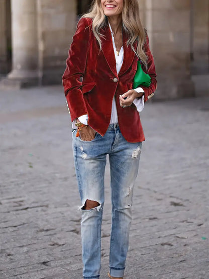 Nicola – Elegant Velvet Blazer