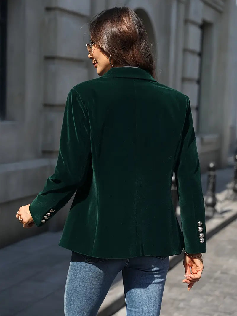 Nicola – Elegant Velvet Blazer